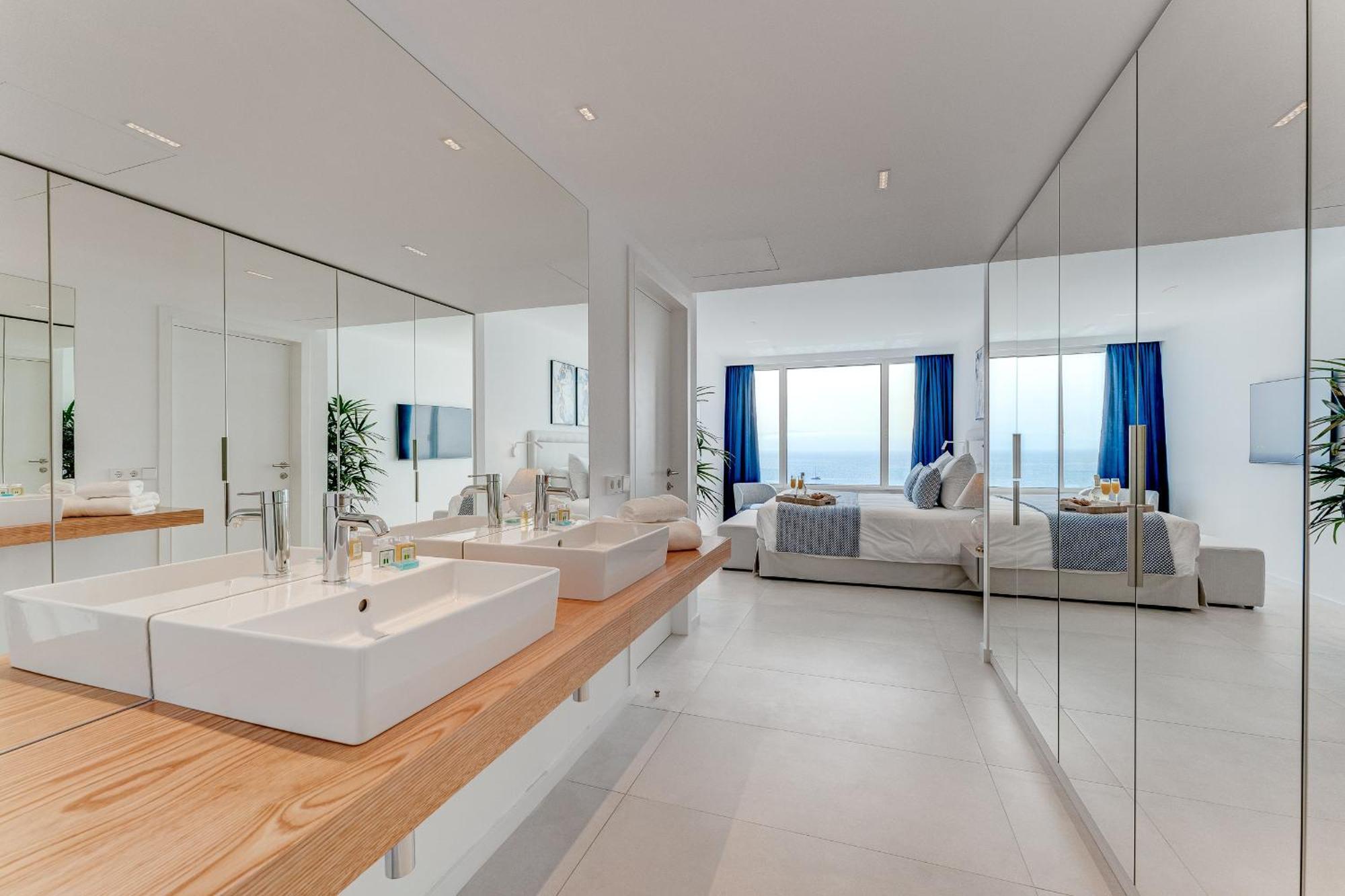Aquasuites Luxury Penthouse A01 Акантиладо-де-Лос-Хигантес Экстерьер фото